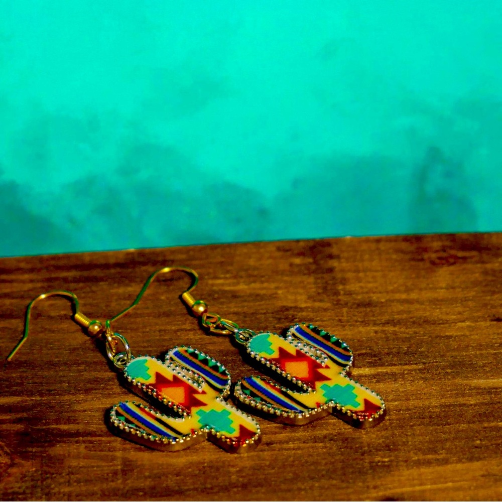 Gorgeous Aztec Earrings!!☀️